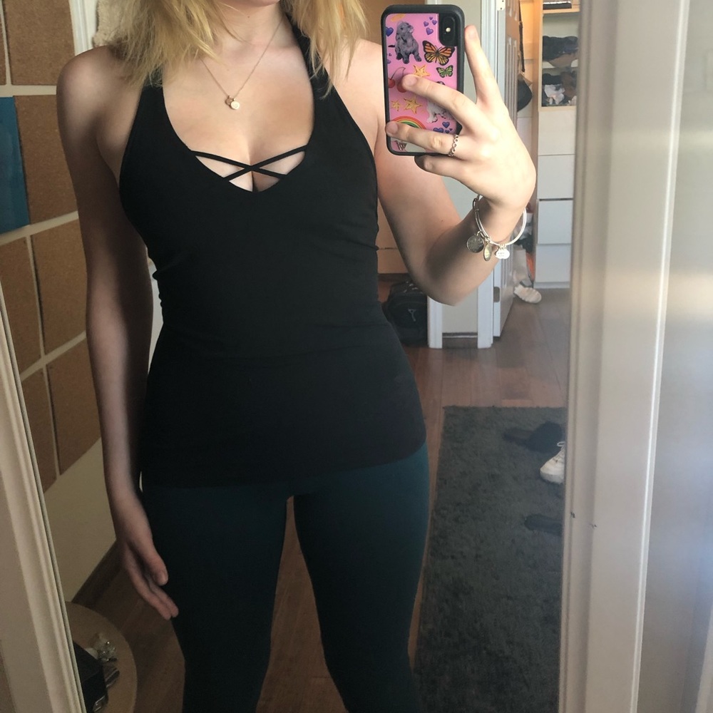 Lululemon black strappy top